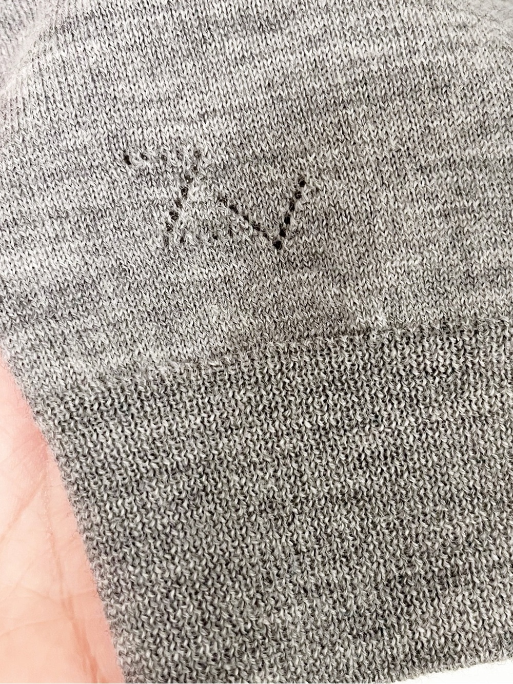 Zadig & Voltaire 100% Merino Wool Broken Heart Sweater Grey Red Medium - Picture 5 of 8